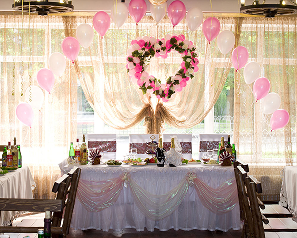 Основной зал — Кафе Домбай