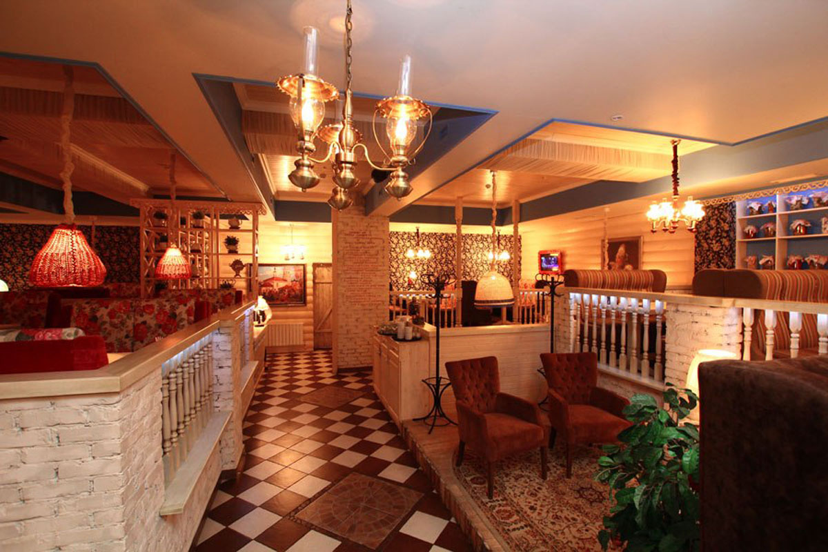 Основной зал — Бабка Тарахто