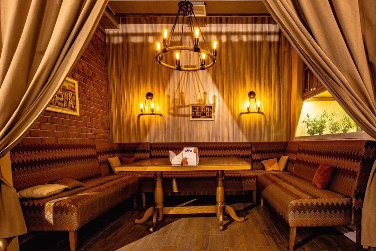 Основной зал — Лаваш