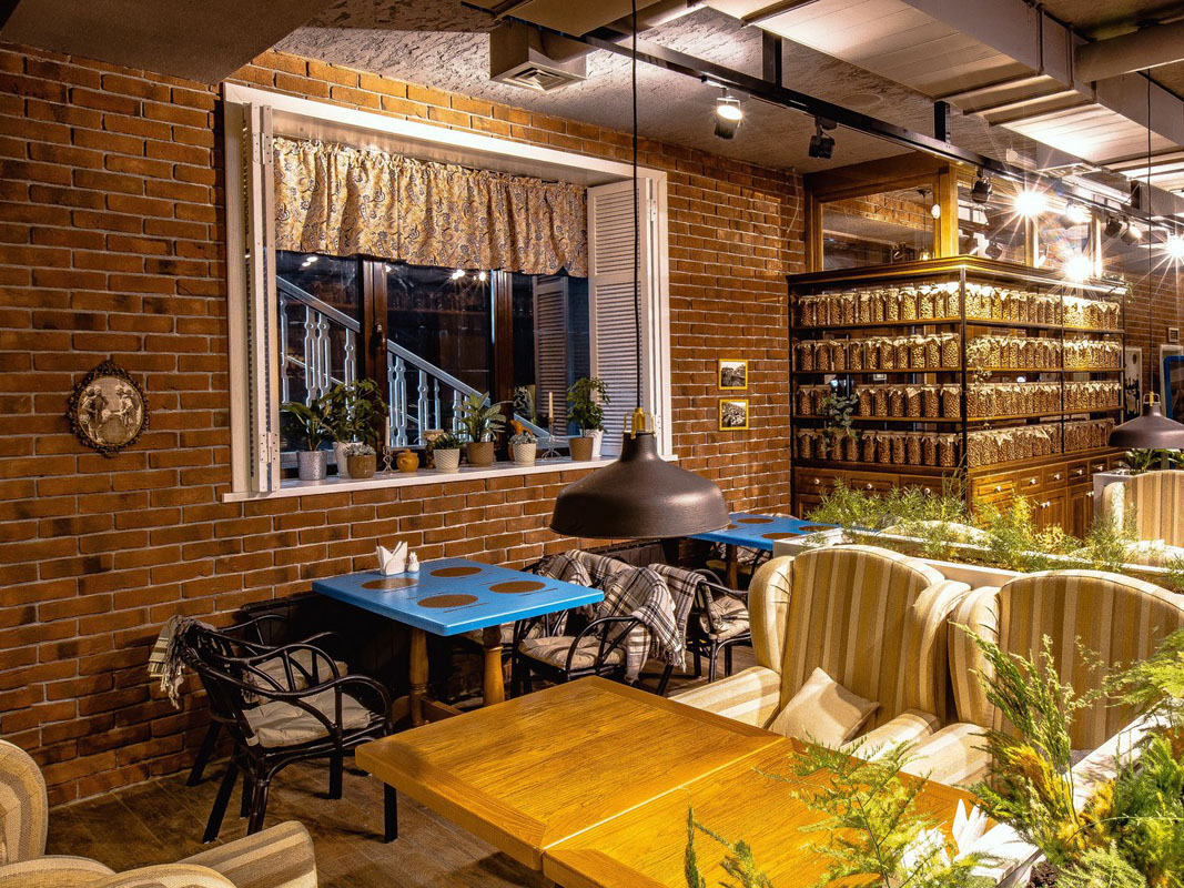 Основной зал — Лаваш