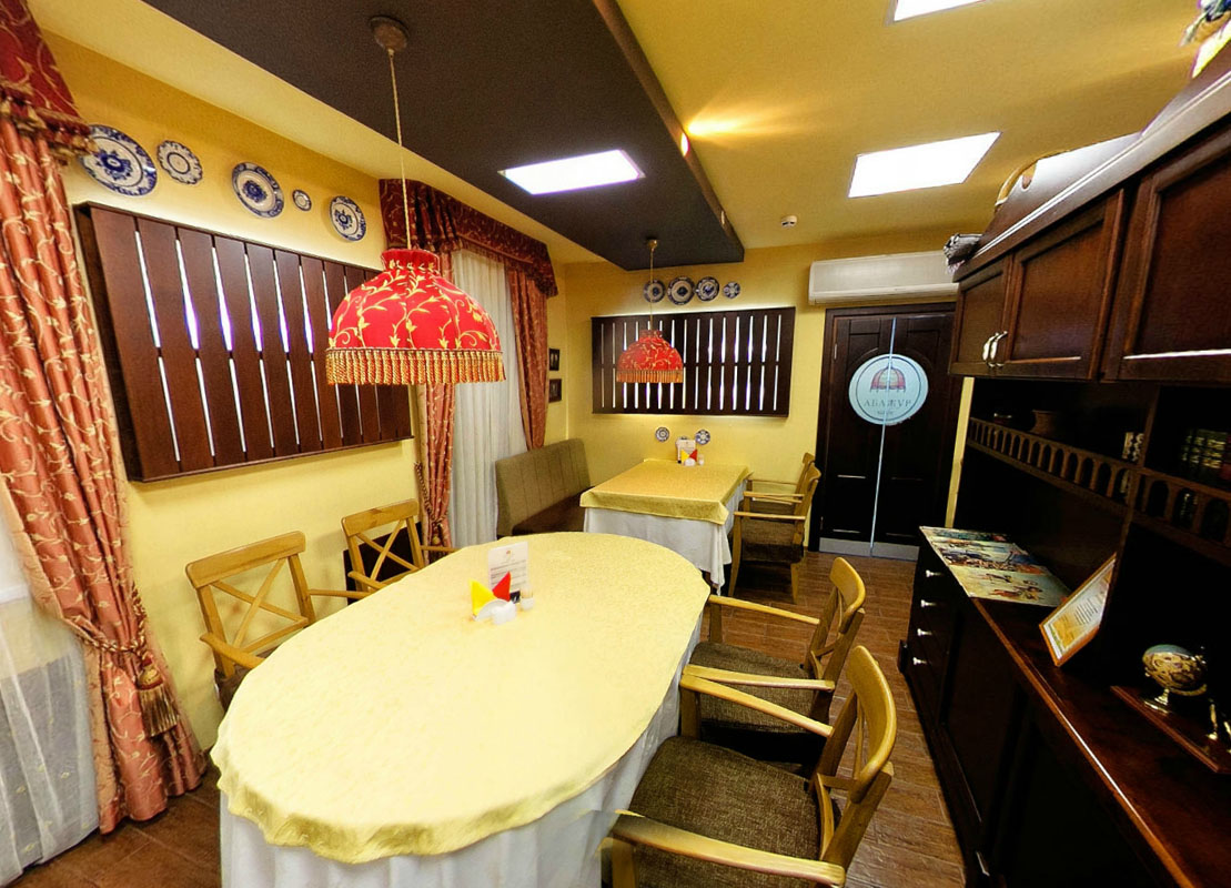 Основной зал — Абажур