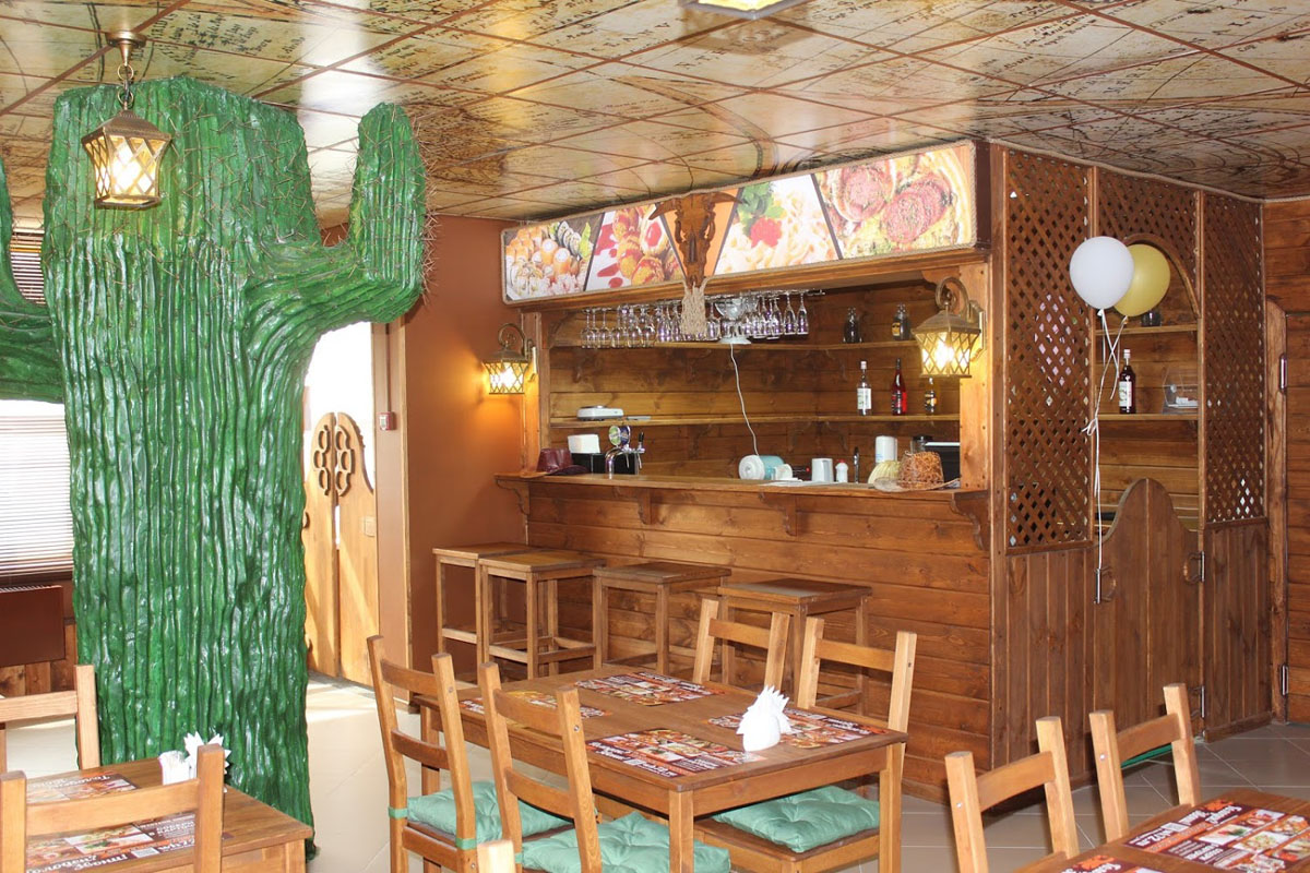 Western House — Основной зал, фото банкетного зала