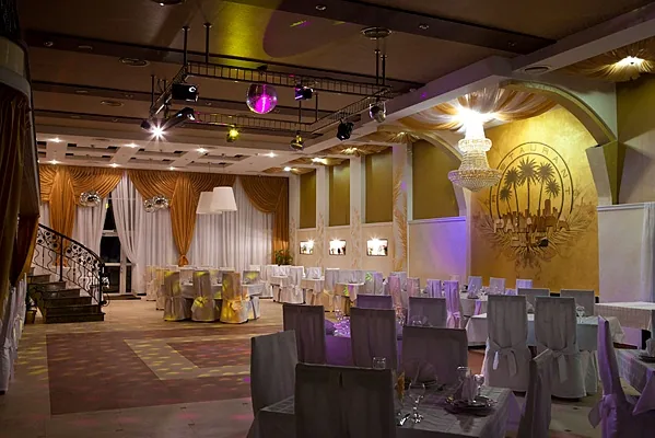 Ресторанно-гостиничный комплекс Palmira club, Банкетный зал — фото