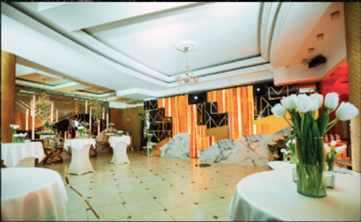 Зал торжеств Resttime Gold — Банкетный зал, фото банкетного зала