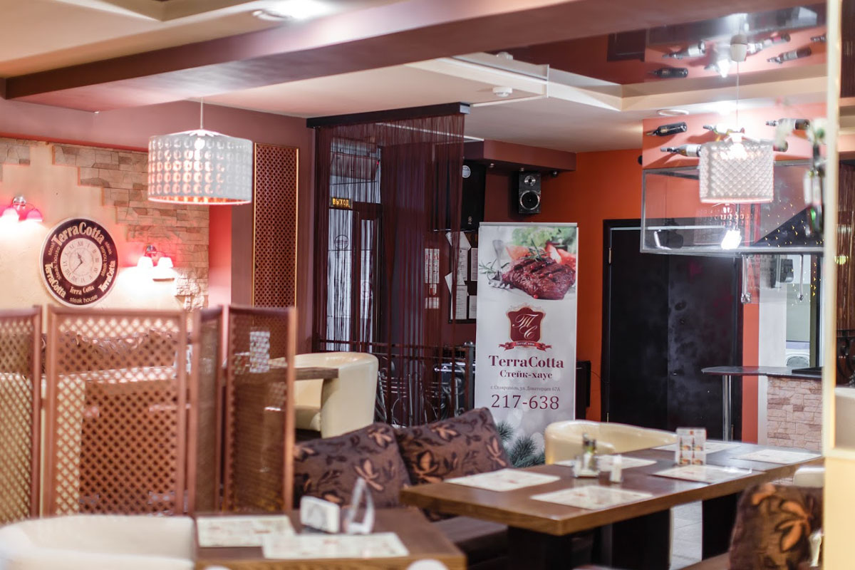 Основной зал — TerraCotta