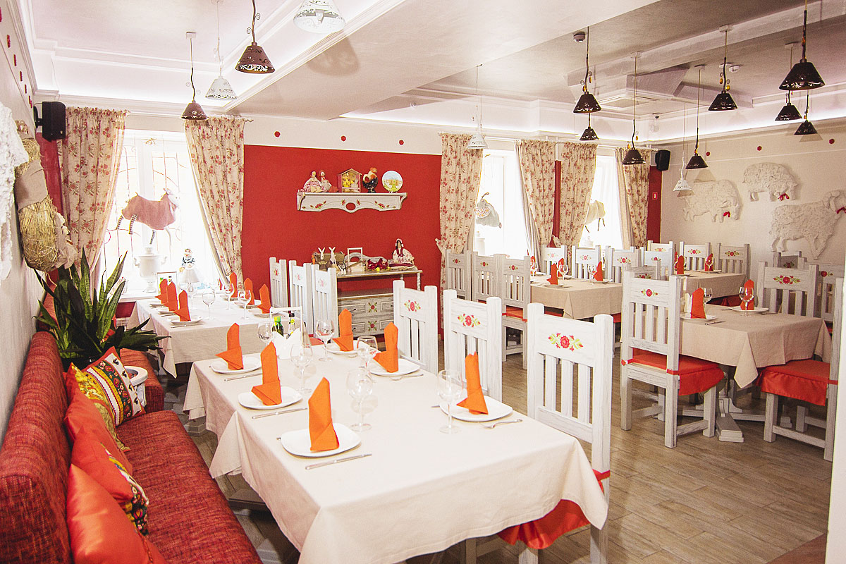 Основной зал — Ресторан Спотыкач
