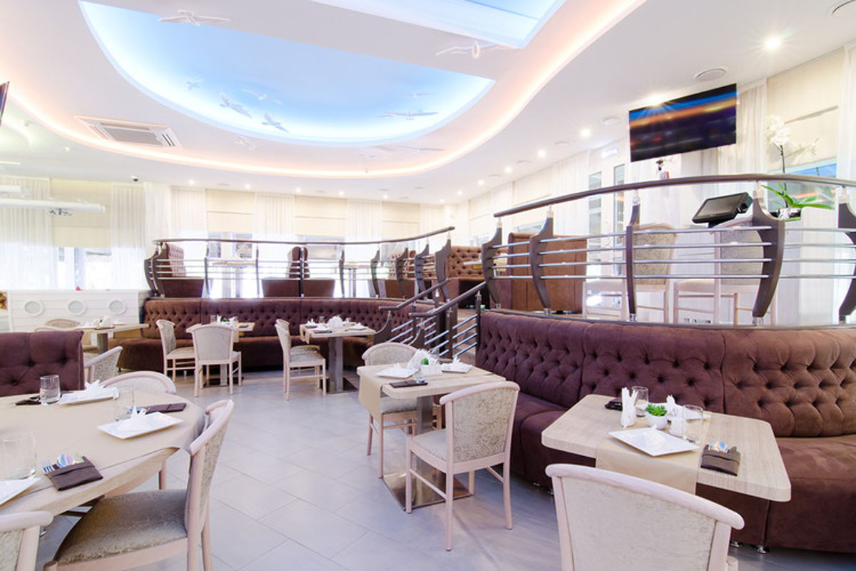 Основной зал — Ресторан-бар Чаiка