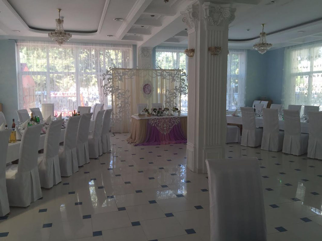 Малый зал — Ресторан Усадьба