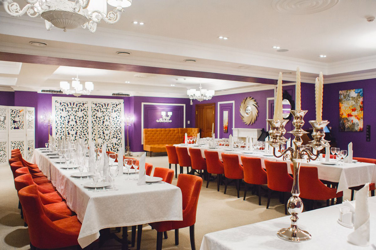 Основной зал — Versal