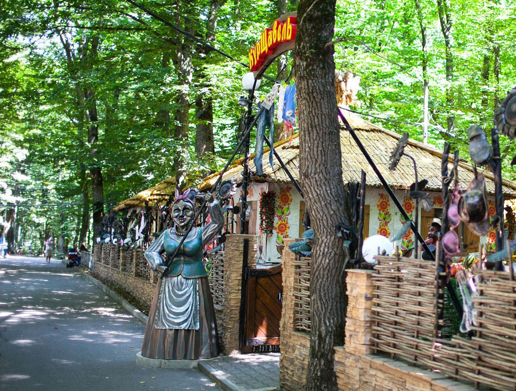 КурЩавель — Летний дворик, фото банкетного зала