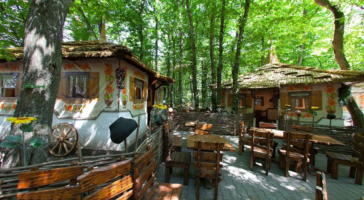 Летний дворик — КурЩавель