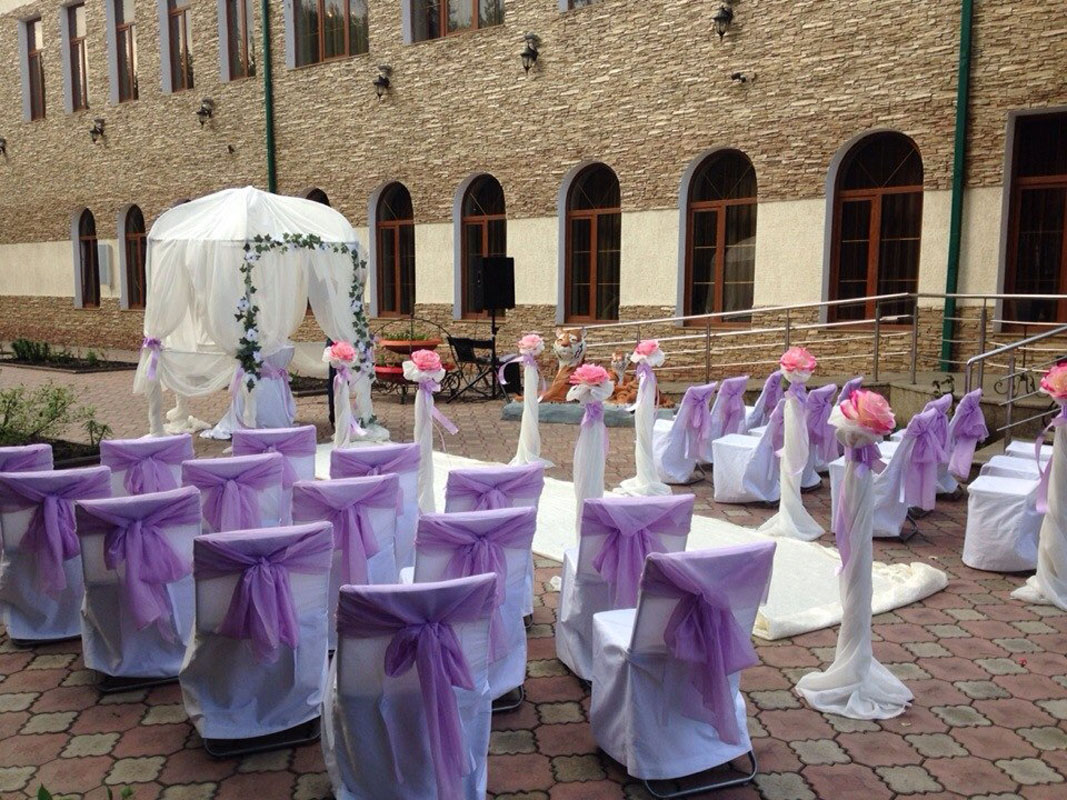 Основной зал