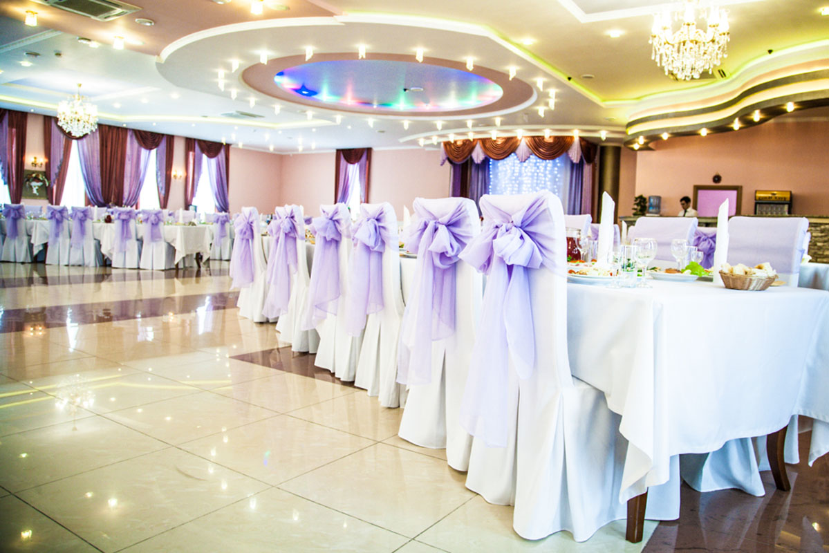 Основной зал — Gold City