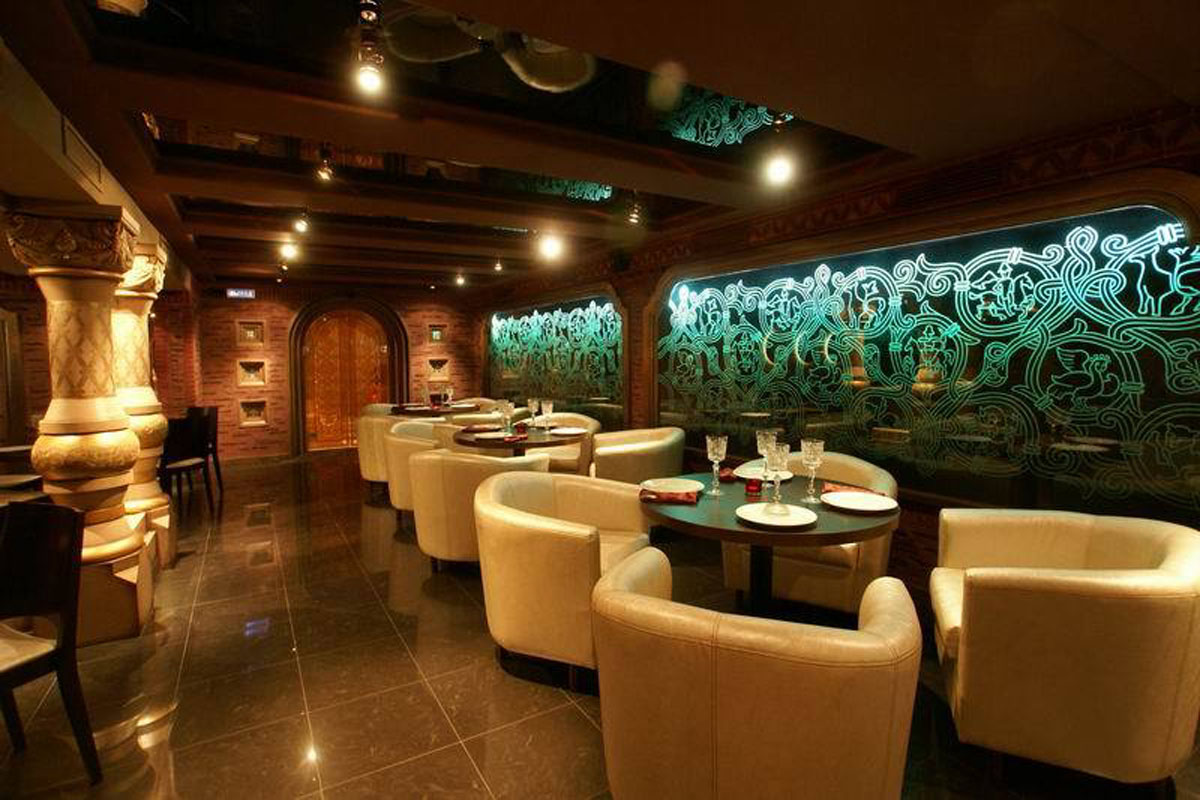 Малый зал — банкетный зал Ресторан Тройка, фото