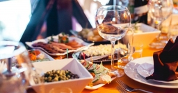 Двухуровневый зал