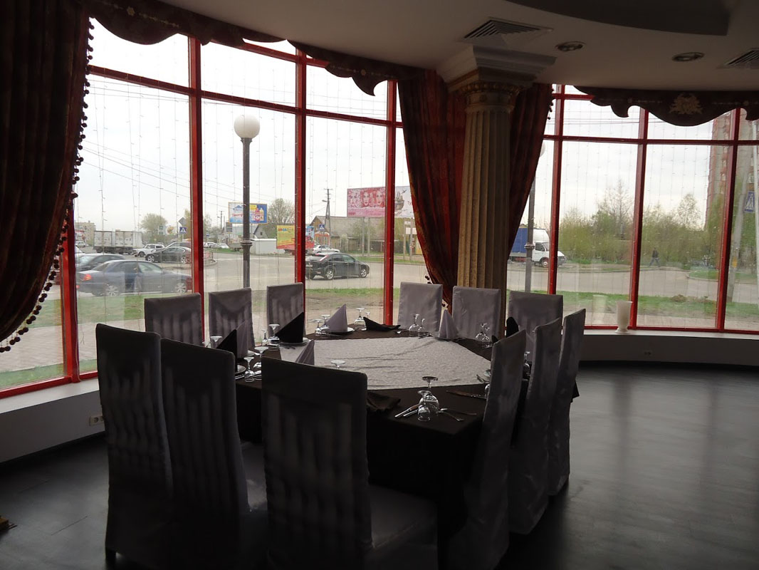 Основной зал — Centurion