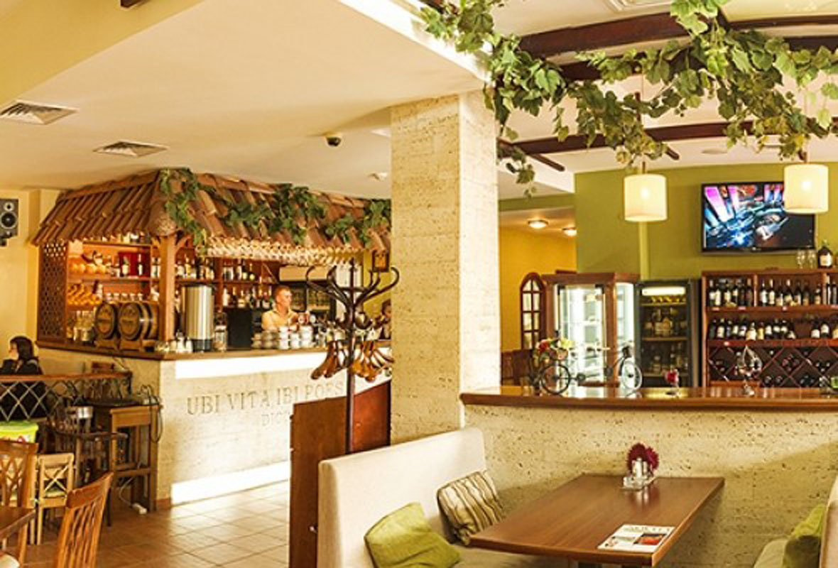 Основной зал — Patio Corleone