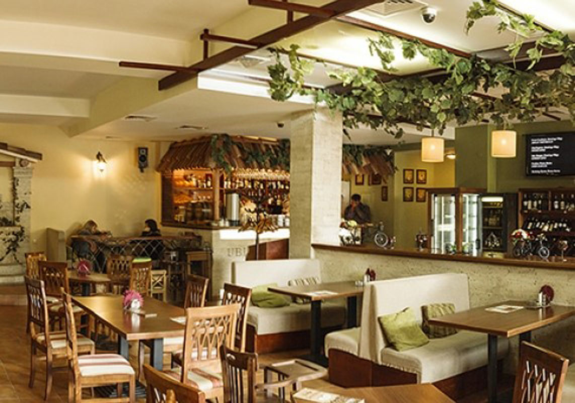 Основной зал — Patio Corleone