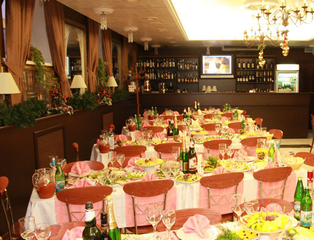 Основной зал — Звезда