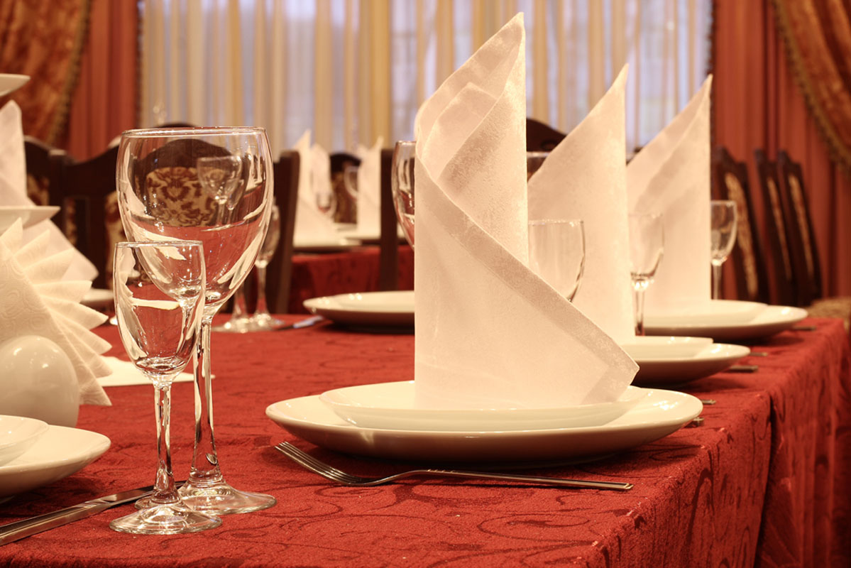 Основной зал — Ресторан Буржуа