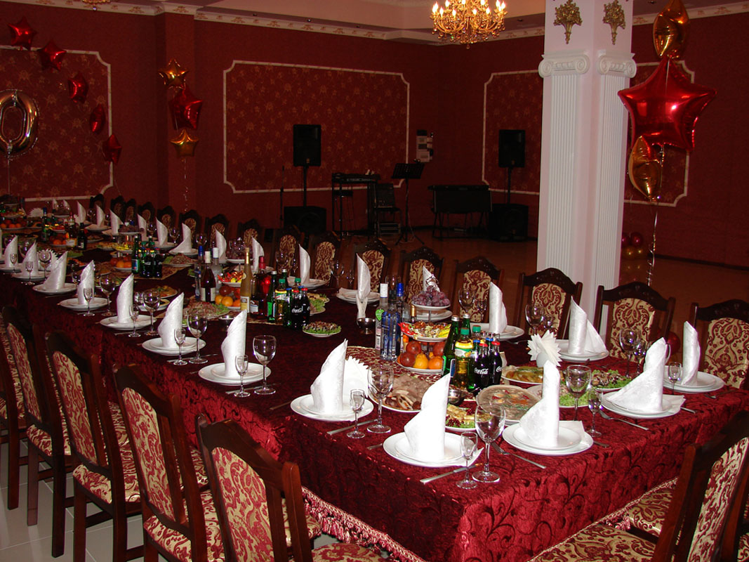 Основной зал — Ресторан Буржуа