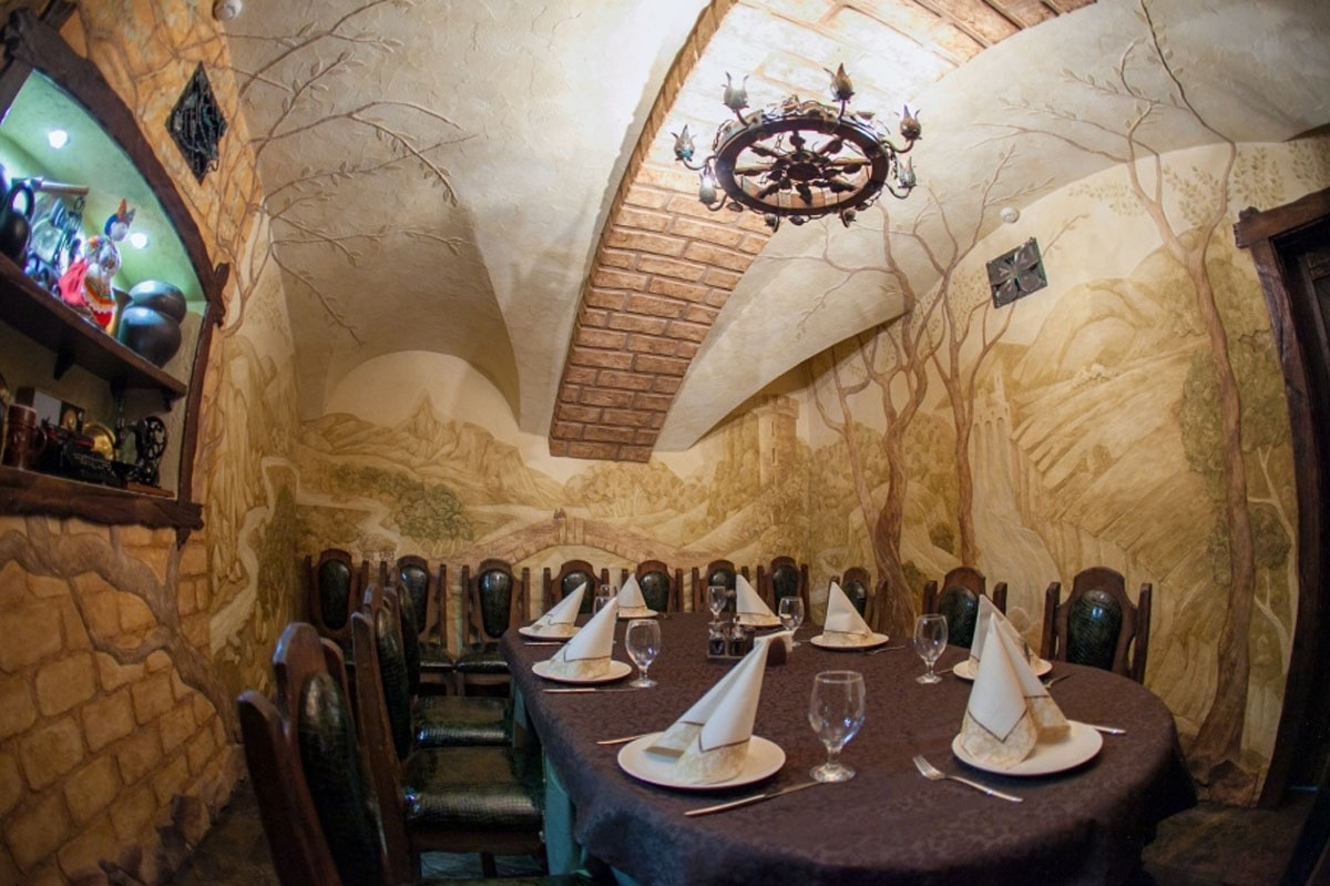 Основной зал — Бар-ресторан Казанова