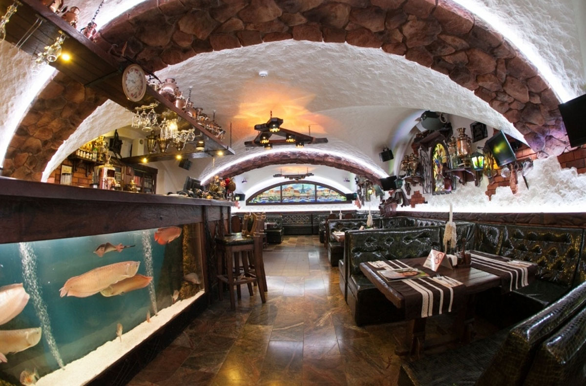 Основной зал — Бар-ресторан Казанова