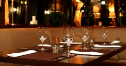 Основной зал — интерьер зала