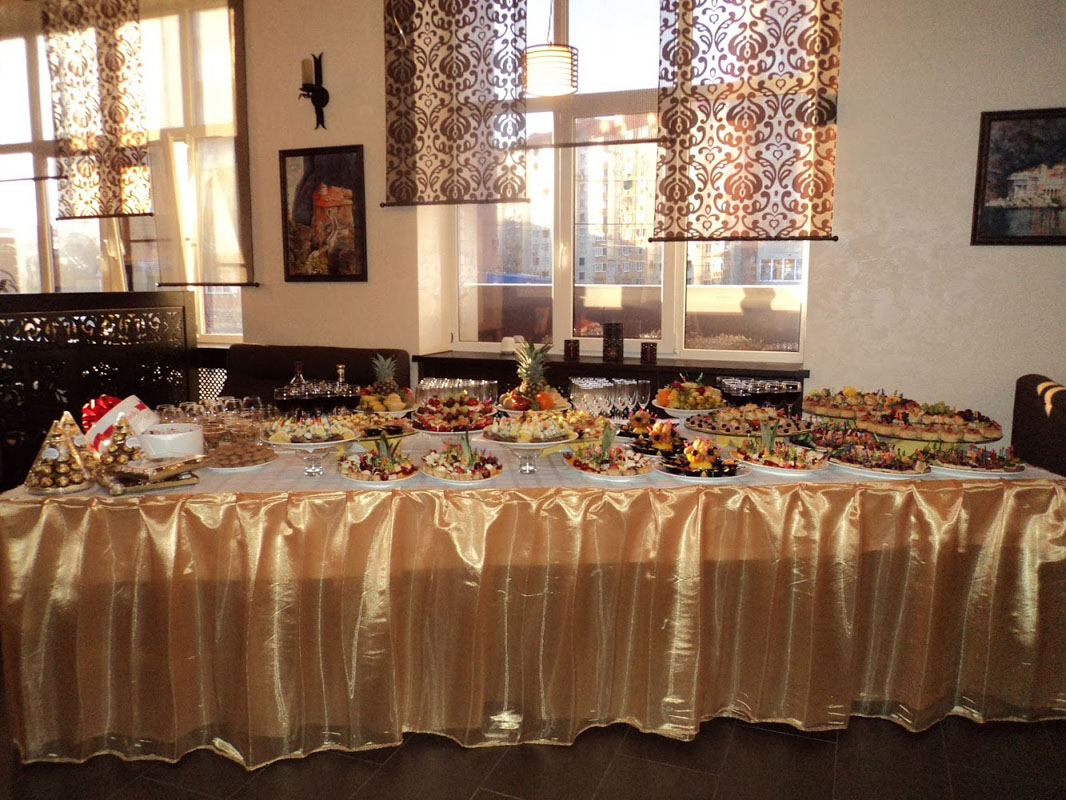 Основной зал — Кафе Марион