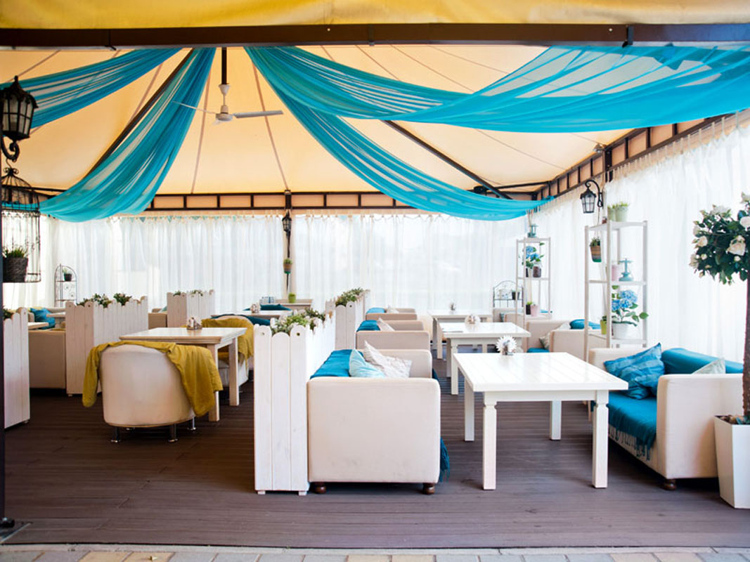 Основной зал — Чайхана Бархан