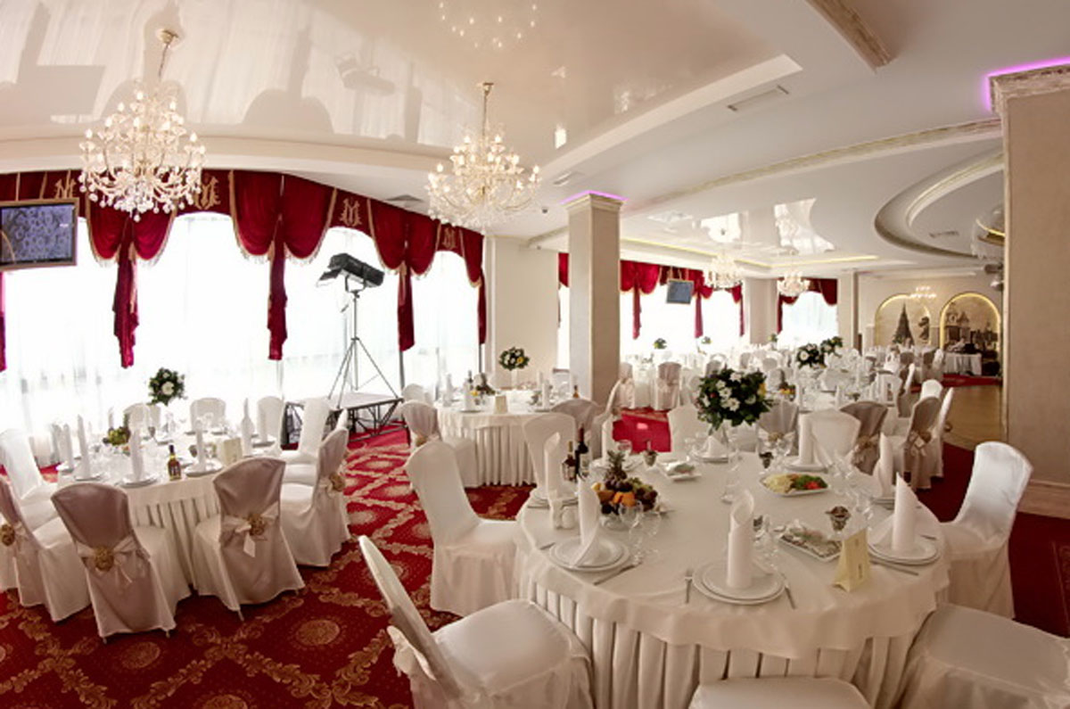 Основной зал — Metropol Hall