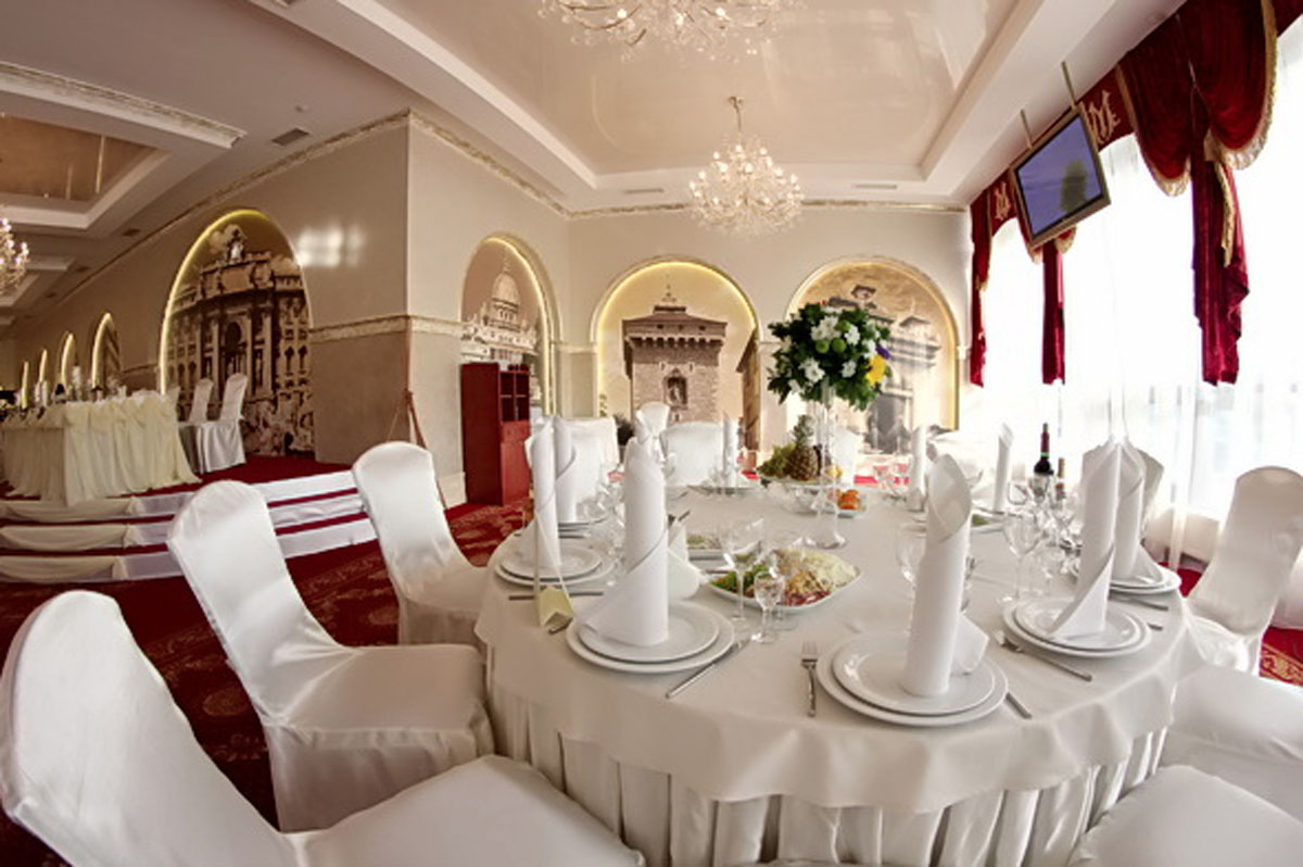 Основной зал — Metropol Hall