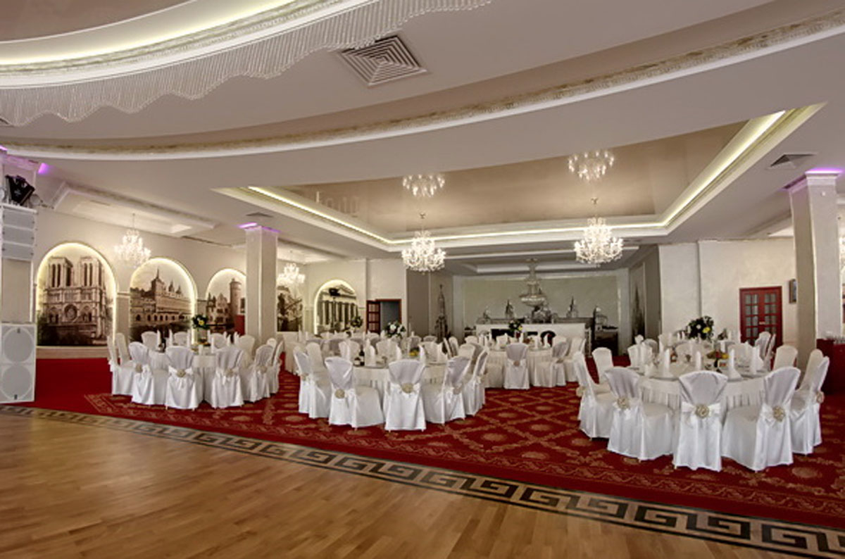 Основной зал — Metropol Hall