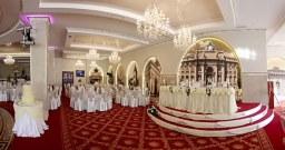 Основной зал