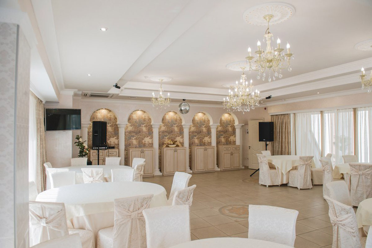 Кафе-караоке Bel Canto — Банкетный зал, фото банкетного зала