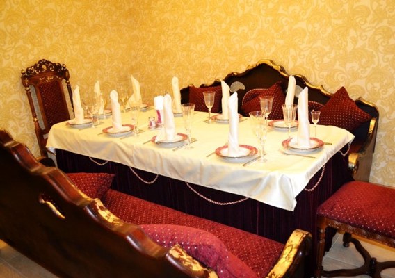 Банкетный зал Изба