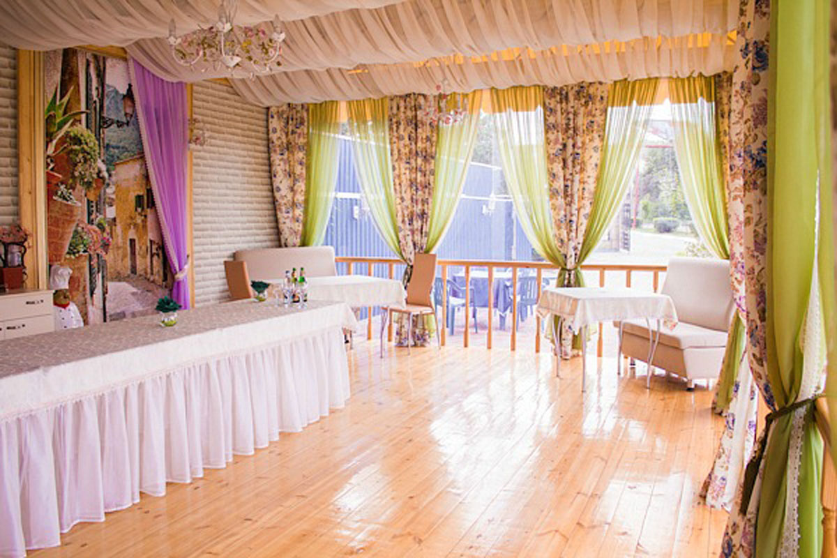 Веранда — банкетный зал 21 век, фото