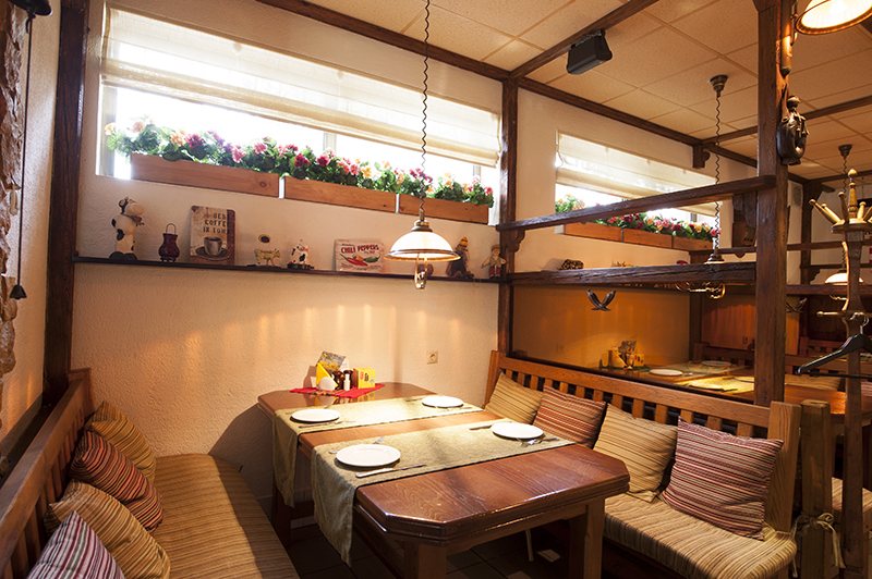 Зал на 40 человек — Ресторан Мадьяр