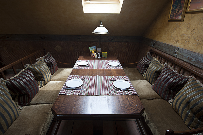 Зал на 40 человек — Ресторан Мадьяр