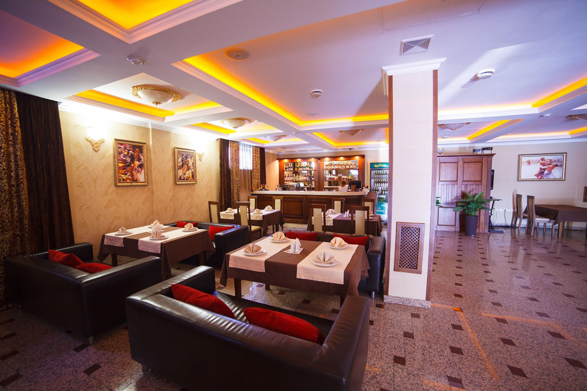 Визит — Основной зал, фото банкетного зала