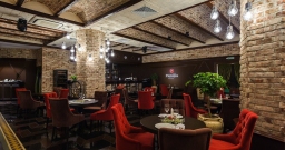 Зал на 80 человек