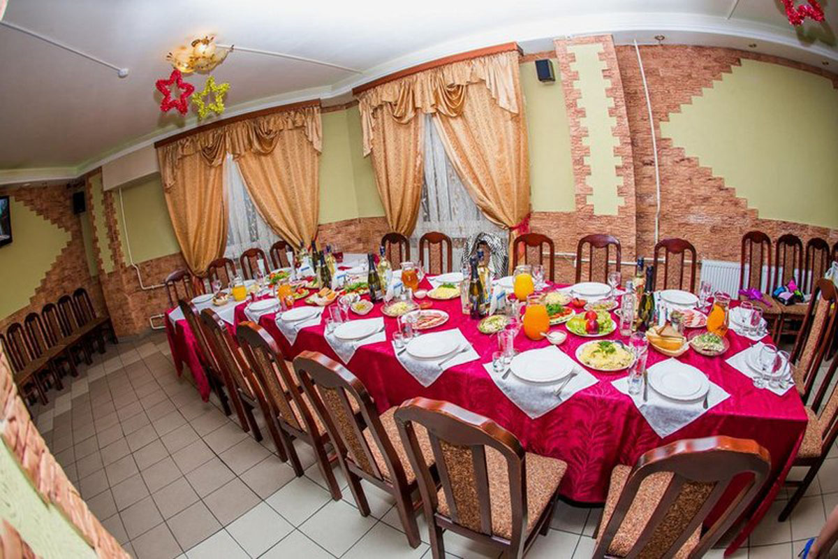 Большой зал — Кафе Орхидея