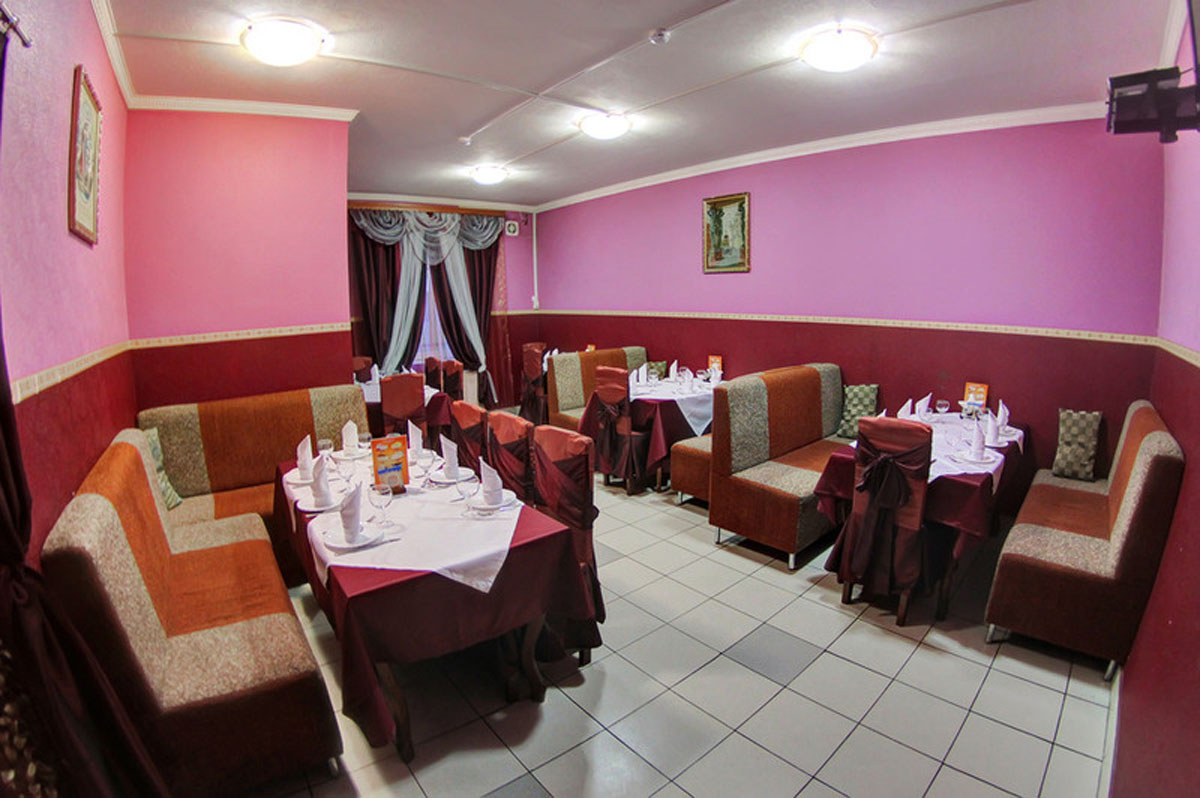 Малый зал — банкетный зал Кафе Орхидея, фото