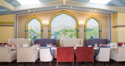 Основной зал