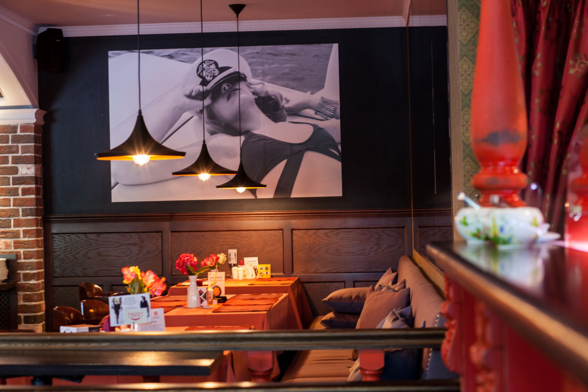 Зал на 70 человек — Коралловые Бусы