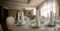 Основной зал