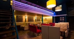 Основной зал