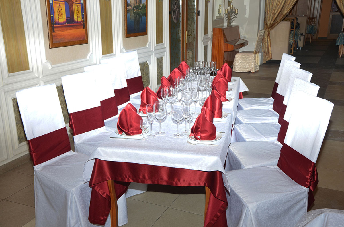 Зал на 90 человек — Ресторан Ностальжи