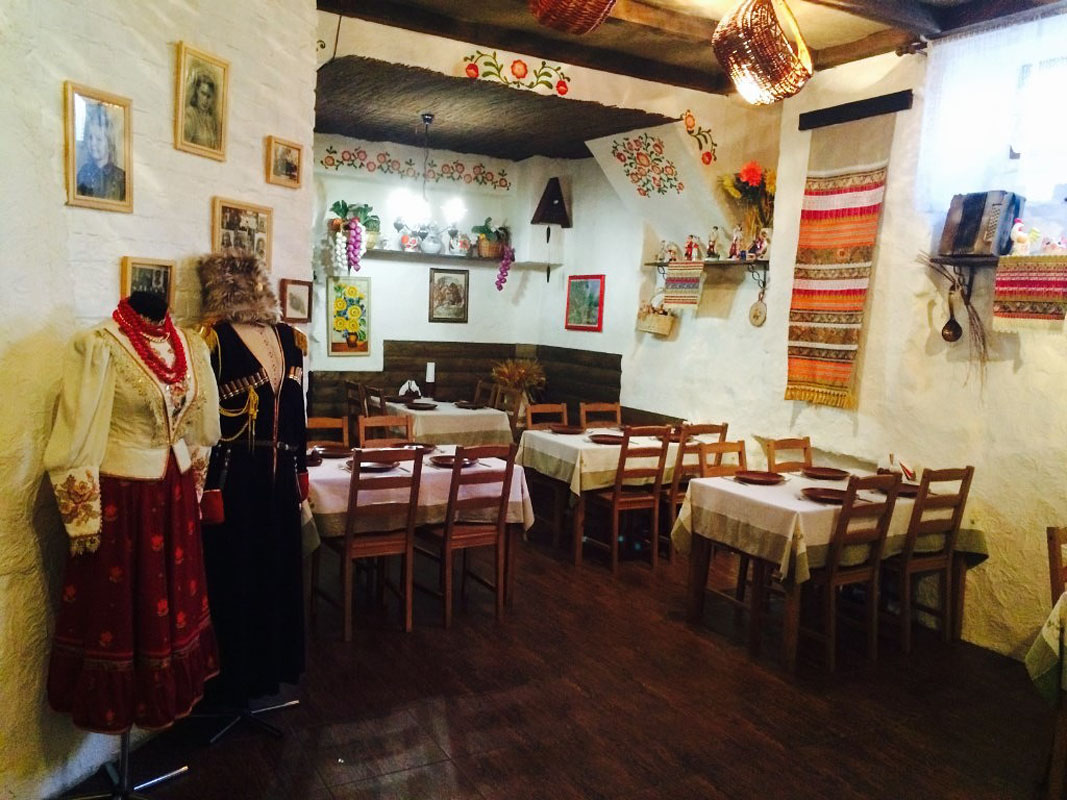 Зал на 50 человек — Хата