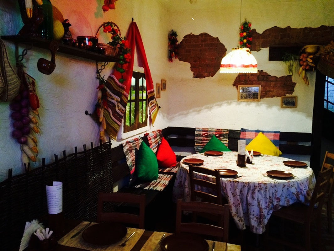 Зал на 50 человек — Хата